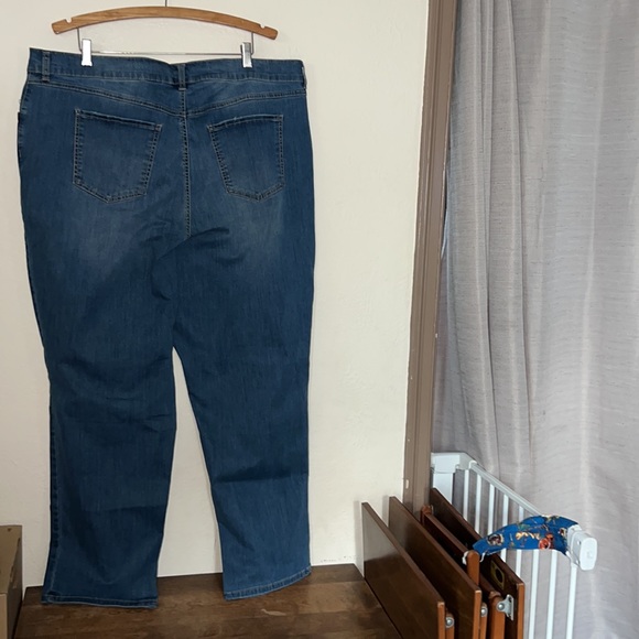 24W straight jeans nwt plus sz - Picture 3 of 3